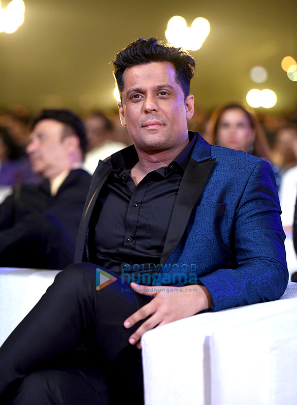 aamir shah rukh amitabh deepika grace umang 2018 32
