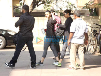 Alia Bhatt, Sara Ali Khan and others snapped at the gym