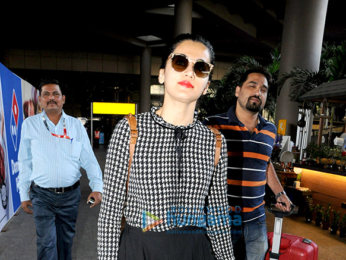 Alia Bhatt, Taapsee Pannu, Kangana Ranaut and others spotted at the airport