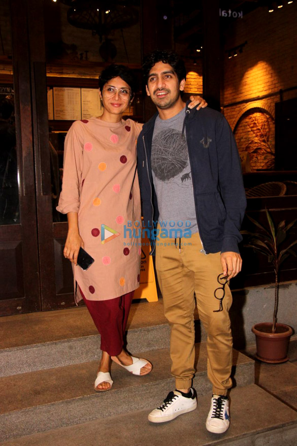 alia bhatt and ranbir kapoor snapped attending a screening of padmaavat in lower parel 2