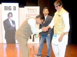 Amitabh Bachchan snapped at Mithibai College