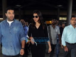 Anushka Sharma, Sonakshi Sinha and others snapped at the airport