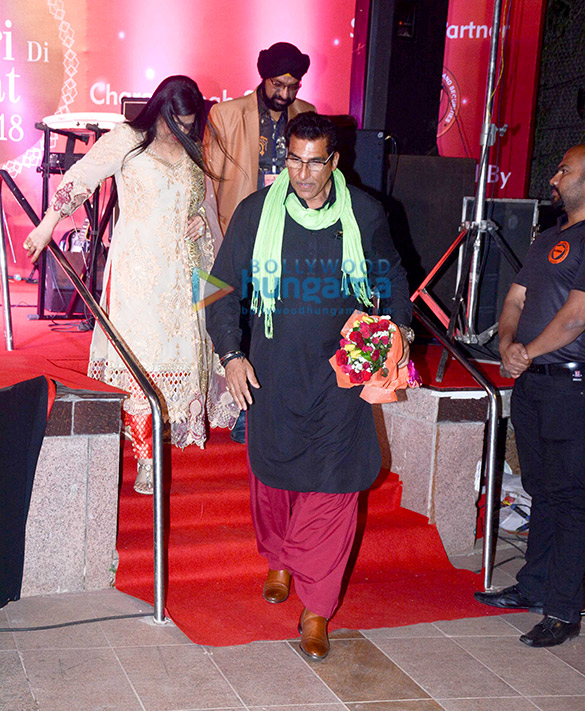 ayushmann khurrana sonu sood and jeetendra at lohri di raat 2018 6