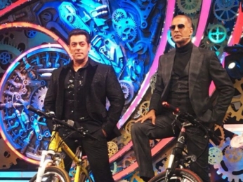 Bigg Boss 11 Finale: Salman Khan and Akshay Kumar are dapper dudes on cycles!