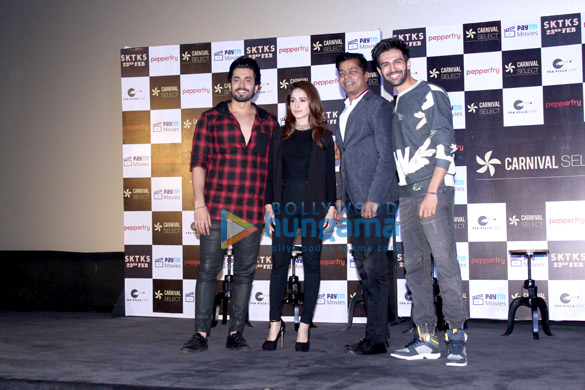 cast of sonu ke titu ki sweety grace the opening of carnival cinema 1