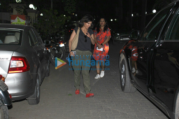chitrangada singh snapped in juhu 4