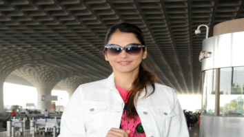 Deepika Padukone, Prabhu Deva, Arjun Kapoor, Isha Koppikar and others snapped at the airport