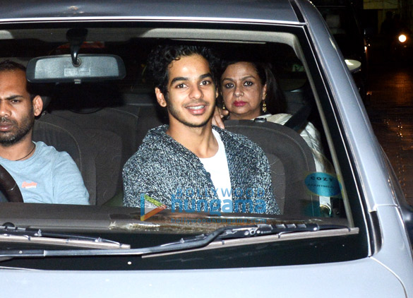 deepika padukone ranveer singh and others grace the special screening 9