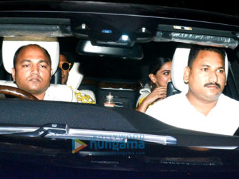 Deepika Padukone, Ranveer Singh, Alia Bhatt, Ranbir Kapoor, Kareena Kapoor Khan, Hrithik Roshan and others attend a bash at Shah Rukh Khan's house