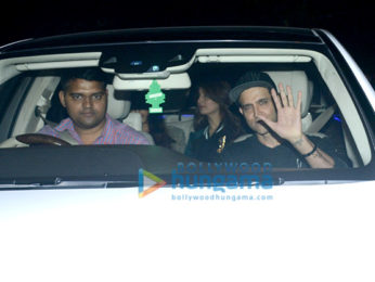 Deepika Padukone, Ranveer Singh, Alia Bhatt, Ranbir Kapoor, Kareena Kapoor Khan, Hrithik Roshan and others attend a bash at Shah Rukh Khan's house