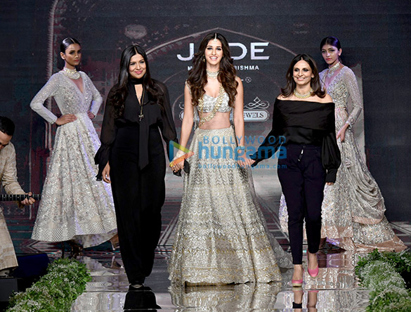 disha patani walks for jade at the wedding junction show 1