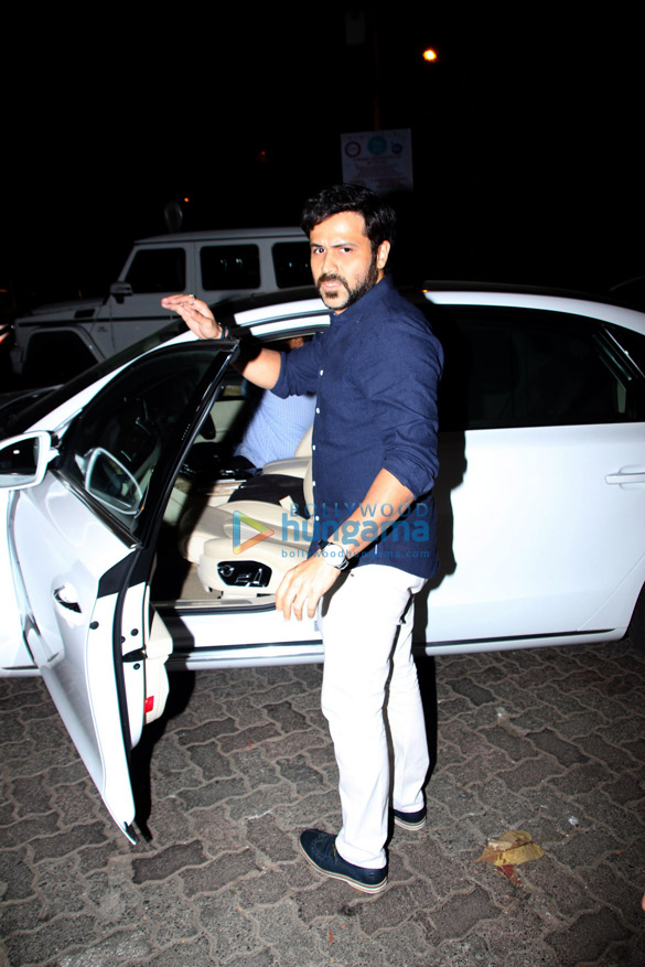 emraan hashmi spotted at otters club bandra 6