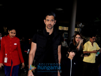 Hrithik Roshan, Kangana Ranaut and others snapped at the airport