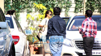 Jacqueline Fernandez spotted at Bandra