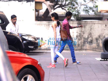 Janhvi Kapoor snapped at gym