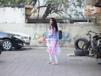 Janhvi Kapoor spotted outside the gym