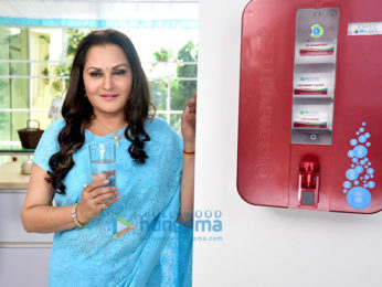 Jaya Prada snapped shootign an advertisement for Reliant RO+UV