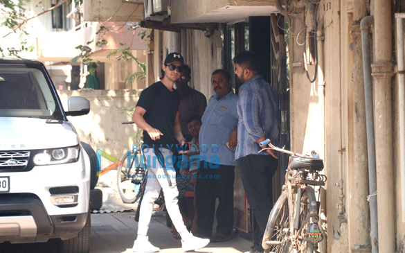jhanvi kapoor aayush sharma and sophie choudry snapped in mumbai 4