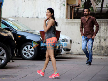 Jhanvi Kapoor, Aayush Sharma and Sophie Choudry snapped in Mumbai