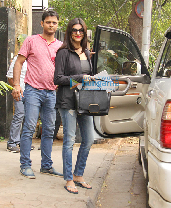 john abraham sushmita sen and others spotted at bandra 5