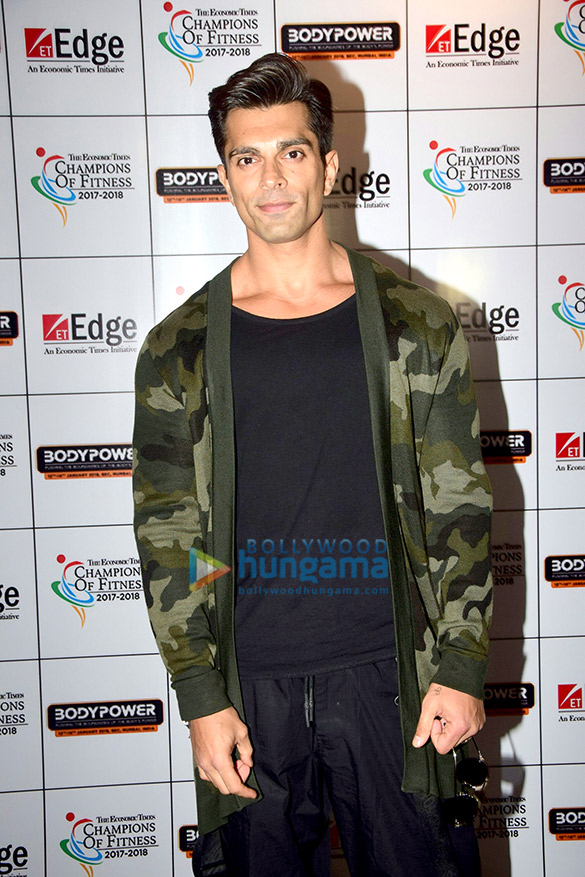 Karan Singh Grover snapped at ‘The Body Power 2018’ exhibition Karan Singh Grover snapped at ‘The Body Power 2018’ exhibition