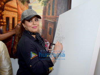 Mahima Choudhary snapped attending an art exhibition