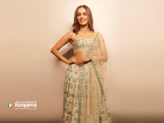Celebrity wallpapers of Manushi Chhillar
