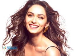 Celebrity wallpapers of Manushi Chhillar