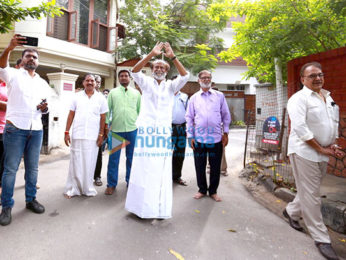 Megastar Rajinikanth meets his fans outside his house for New Year
