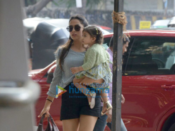 Mira Rajput and daughter at khar