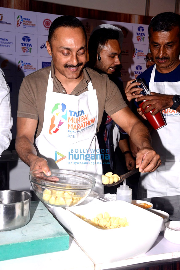 rahul bose snapped at pasta party 4