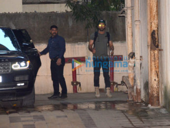 In pictures: Ranbir Kapoor gets snapped post dance rehearsal