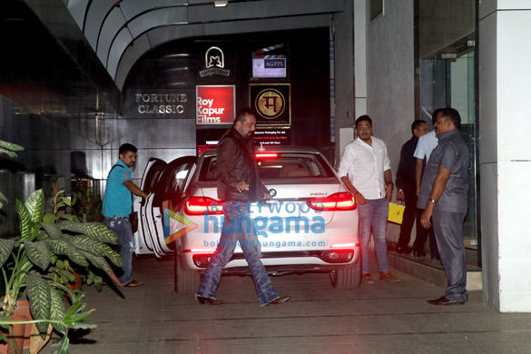 Sanjay Dutt spotted with his new car Sanjay Dutt spotted with his new car