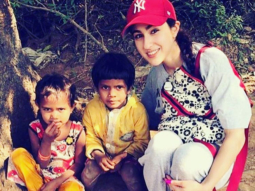 Check out: Sara Ali Khan spends quality time with some kids