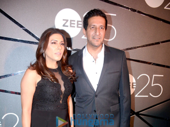 Shah Rukh Khan, Akshay Kumar, Deepika Padukone and others attend a bash held to celebrate 25 years of Zee network