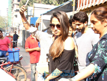 Shahid Kapoor and Mira Rajput snapped at Farmer's Cafe in Pali Hill