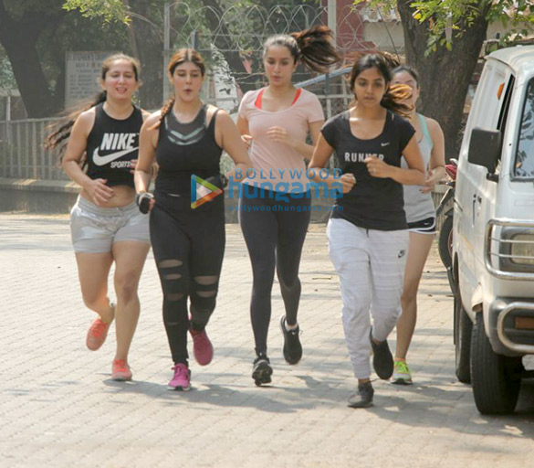 sharddha kapoor snapped jogging 3