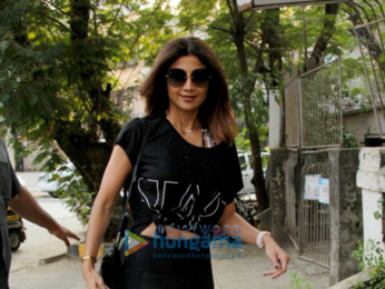 Shilpa Shetty and Divya Dutta snapped at Kromakay
