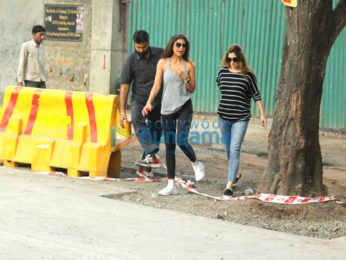 Shilpa Shetty snapped at Juhu