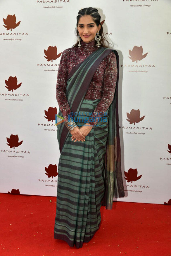 shraddha kapoor and sonam kapoor snapped at the padmasita event 1