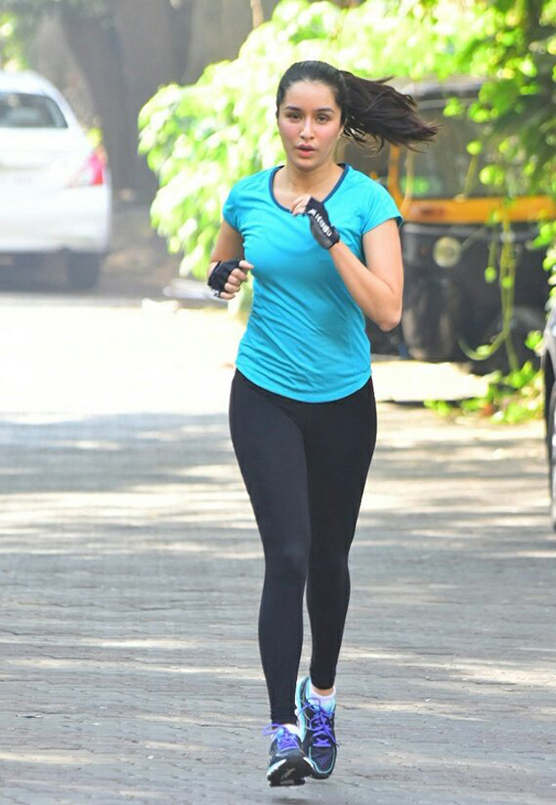 Shraddha Kapoor takes a jog on the streets of Mumbai