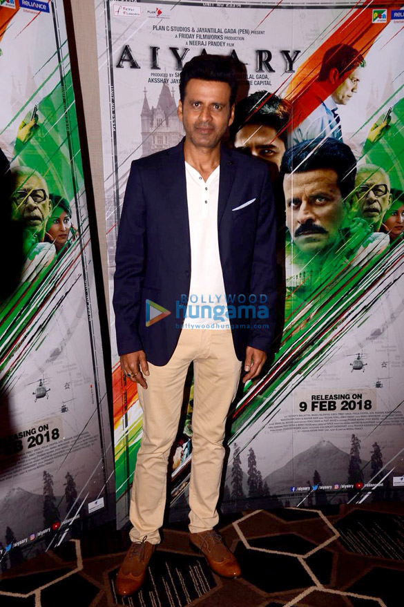 sidharth malhotra and manoj bajpayee snapped promoting their film aiyaary 4