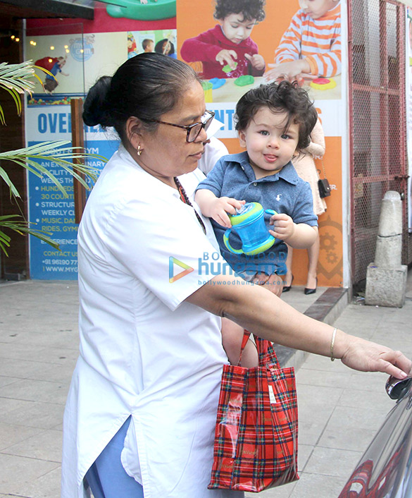 taimur ali khan spotted at play school in bandra 2