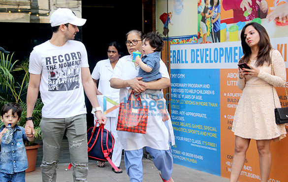 taimur ali khan spotted at play school in bandra 3