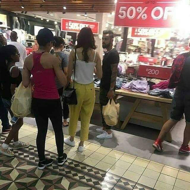 This picture of Virat Kohli and Anushka Sharma at a discount store has fuelled up hilarious memes on the internet