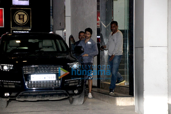 varun dhawan spotted at the gym 2 3