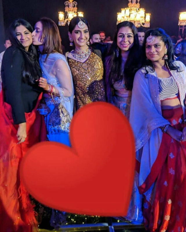 WATCH: Arjun Kapoor's dance performance on 'Dilliwali Girlfriend' AT Mohit Marwarh- Antara Motiwala's sangeet is not to be missed