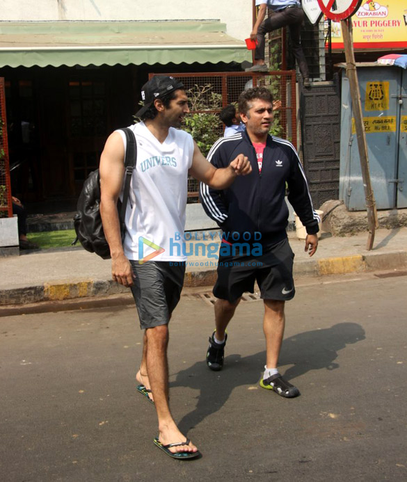 aditya roy kapur and mohit suri spotted outside a cafe in bandra 6