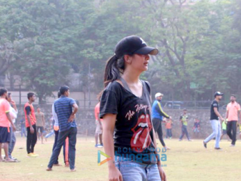 Akshara Haasan snapped playing football with friends