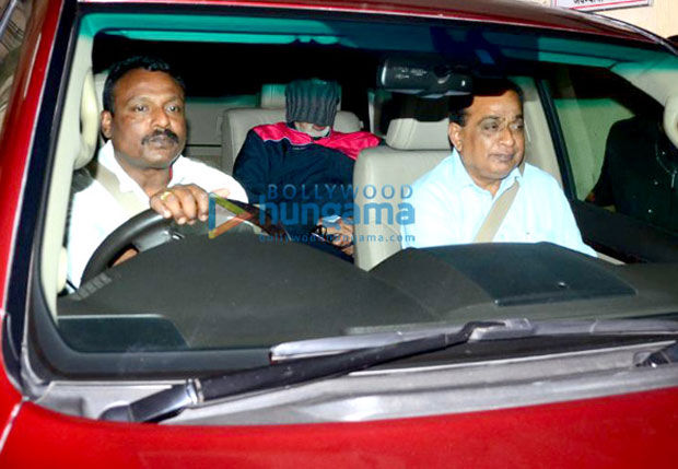 Amitabh Bachchan admitted to Lilavati hospital Amitabh Bachchan admitted to Lilavati hospital
